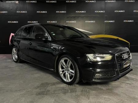 Audi A4 AVANT 2.0 TDI S-LINE