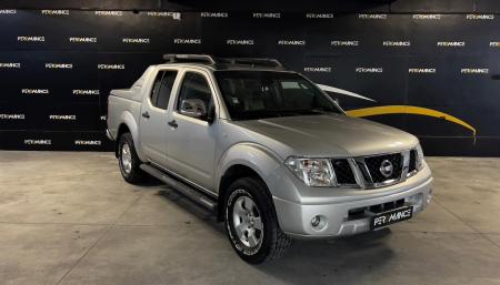 Nissan NAVARA D40 2.5 dCi CD Pilot 