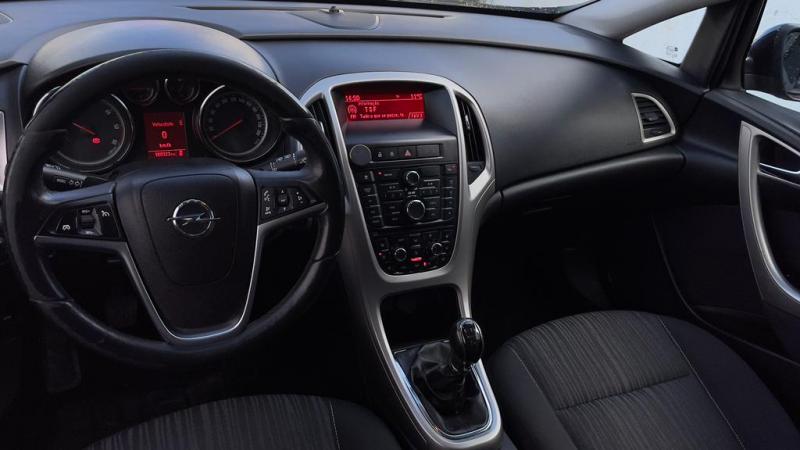 Opel ASTRA ST