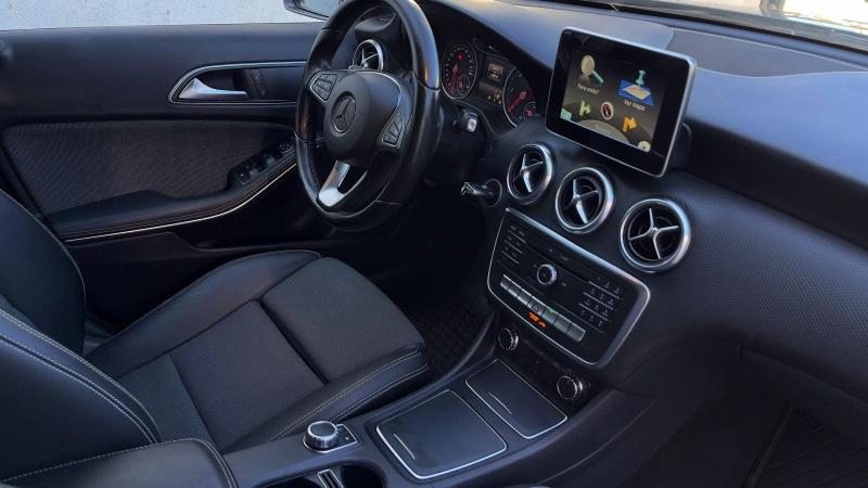 Mercedes Benz A 180