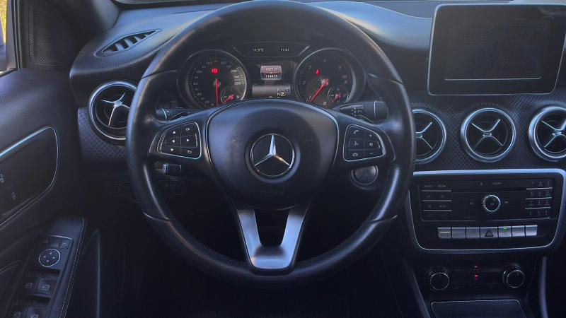 Mercedes Benz A180d