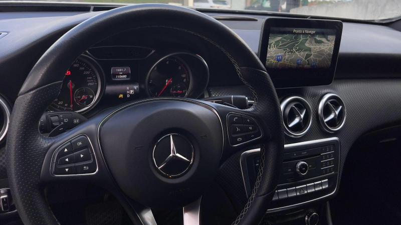 Mercedes Benz A180