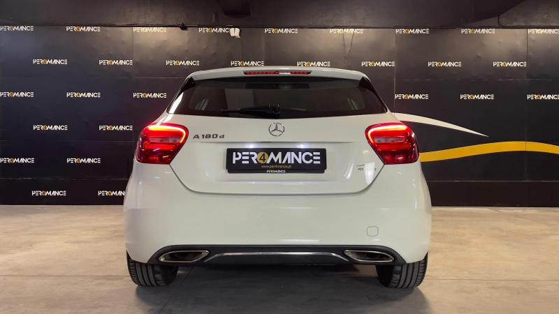 Mercedes Benz A180
