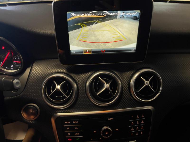 Mercedes Benz A180
