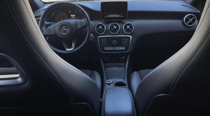 Mercedes Benz A180