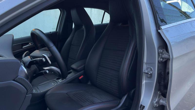 Mercedes Benz A180