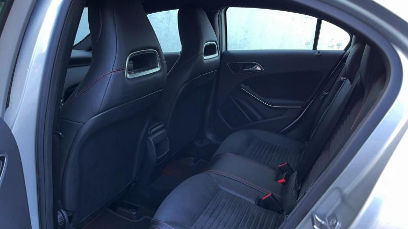 Mercedes Benz A180