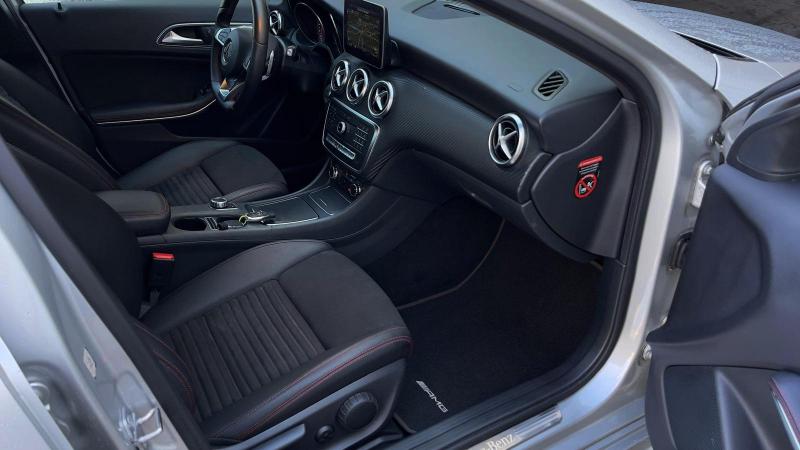 Mercedes Benz A180