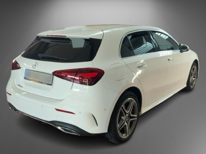 Mercedes Benz A250e