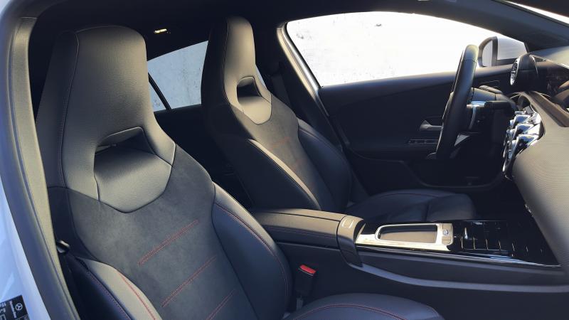 Mercedes Benz A250e