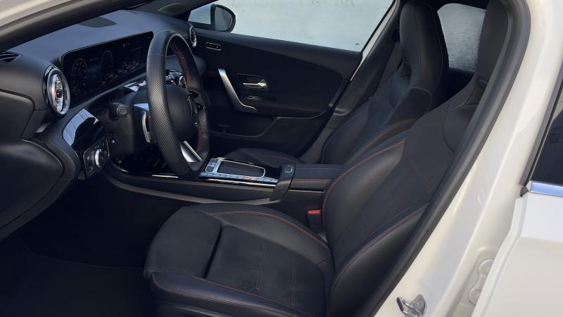 Mercedes Benz A250e