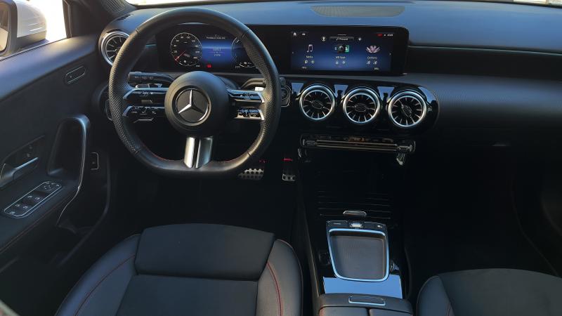 Mercedes Benz A250e