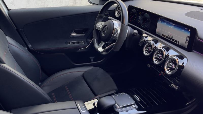 Mercedes Benz A250e