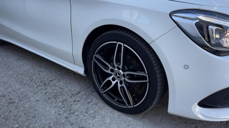 Mercedes Benz CLA