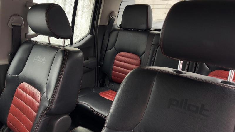 Nissan NAVARA D40