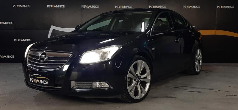 Opel INSIGNIA 