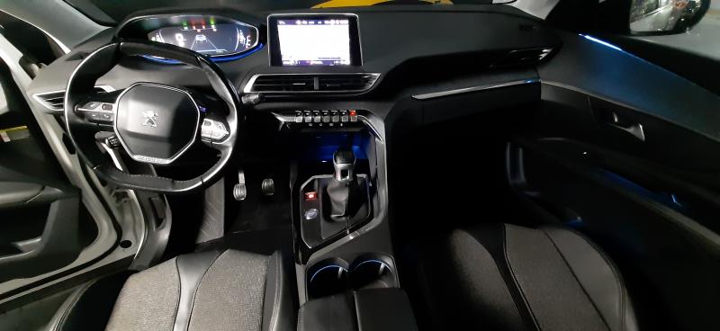 Peugeot 3008 HDI ALLURE 
