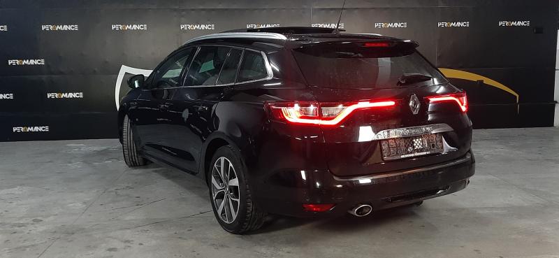 Renault MEGANE SPORT TOURER BOSE 