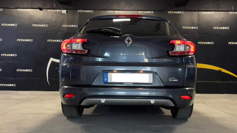 Renault MEGANE 
