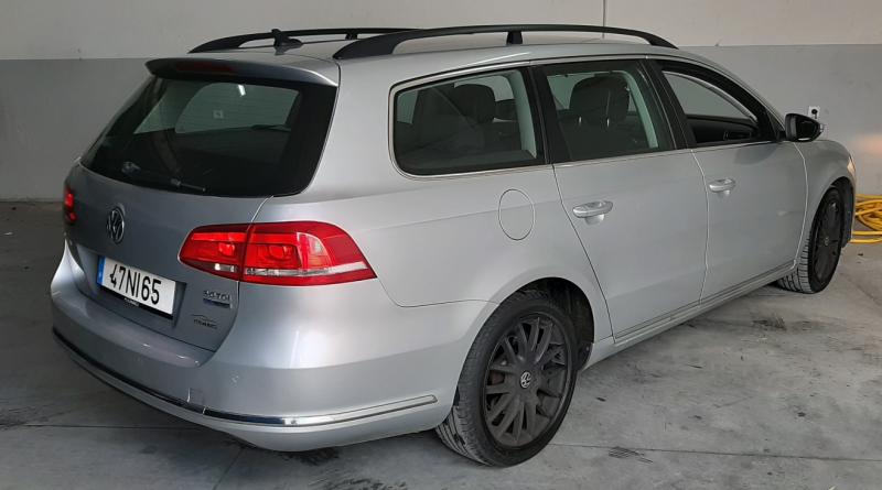 Volkswagen PASSAT VARIANT 